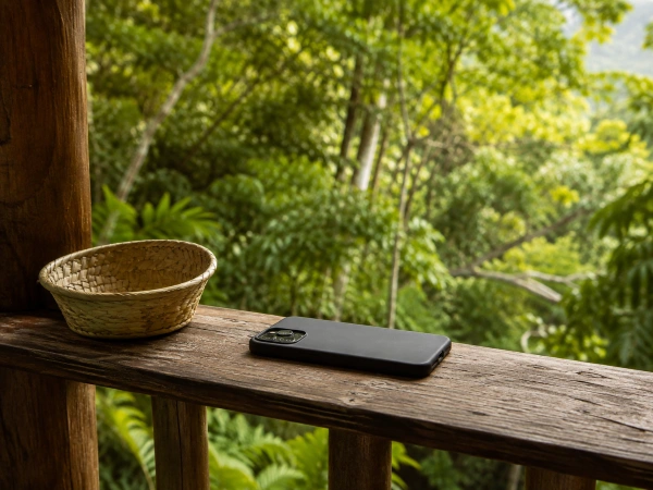 Phone returned on the last day of a Costa Rica ayahuasca retreat